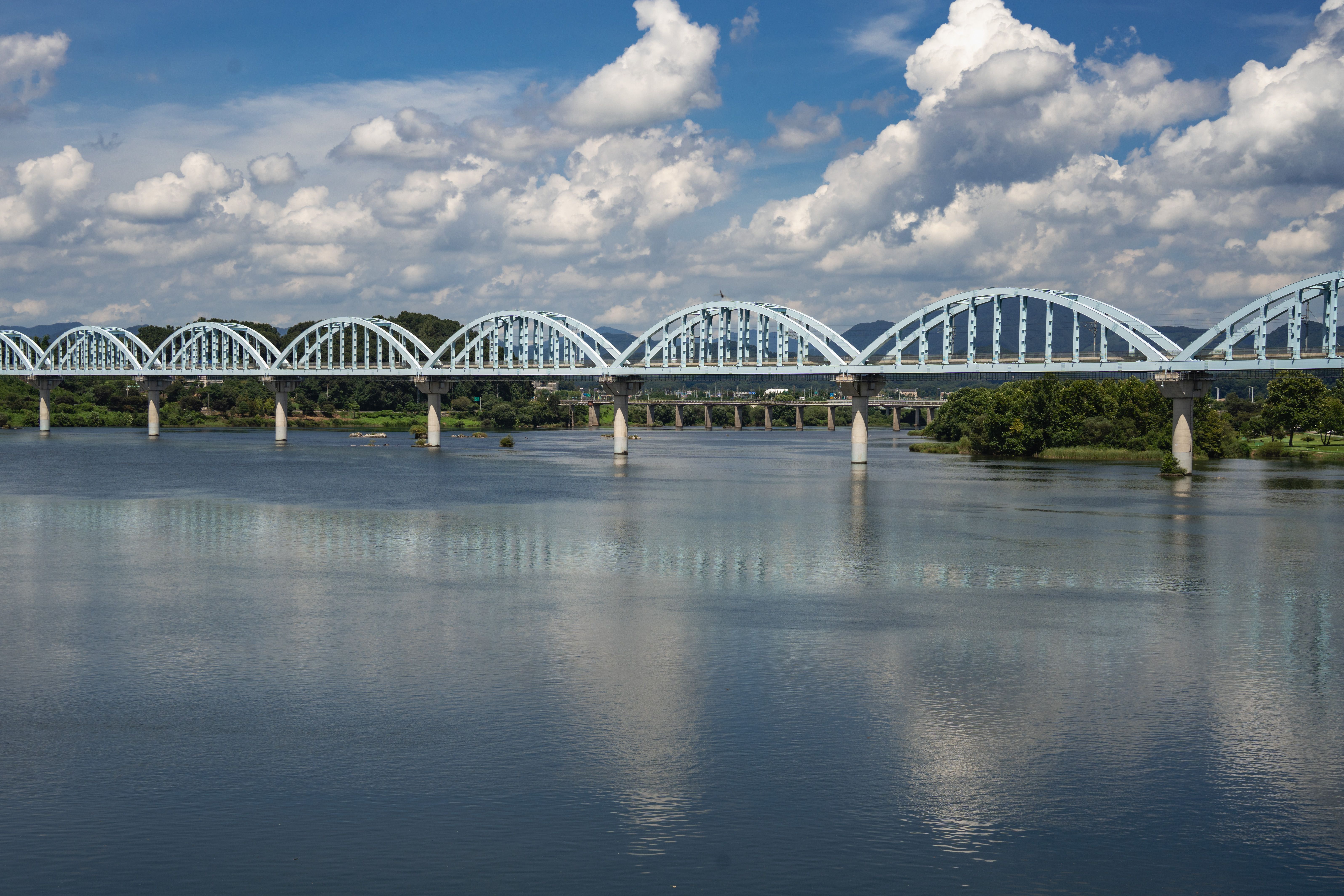 Image 67 from album: "south-korea""