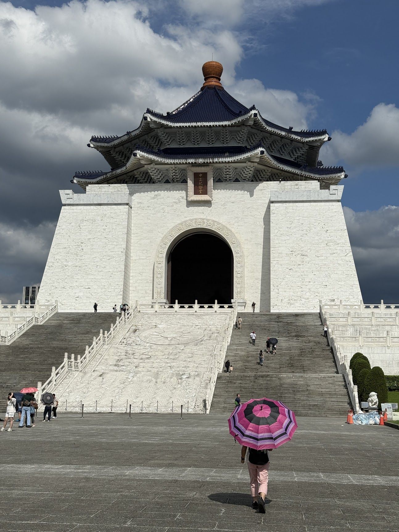 Image 11 from album: "taiwan""