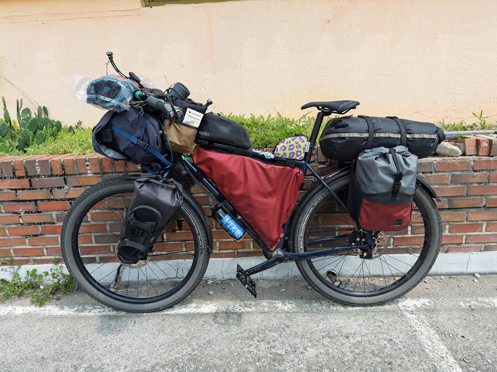 Batteries-included mode: kitchen sink not pictured.